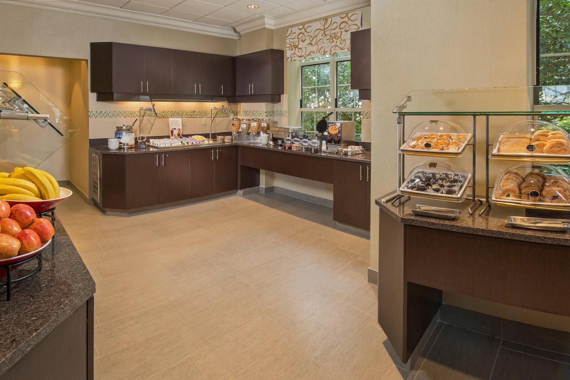 Residence Inn Arlington Rosslyn Экстерьер фото